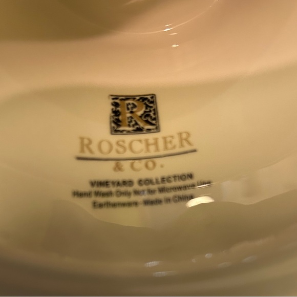 Roscher & Co Vineyard Collection Cake Stand Earthenware 10” Diameter - Picture 3 of 8